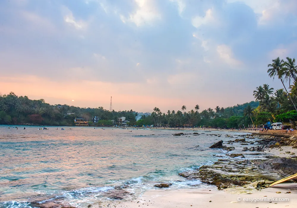 Witness stunning Sri Lankan sunsets by the ocean