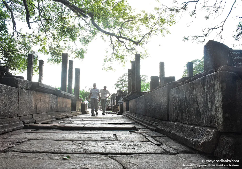Polonnaruwa Ancient City, Sacred Quadrangle